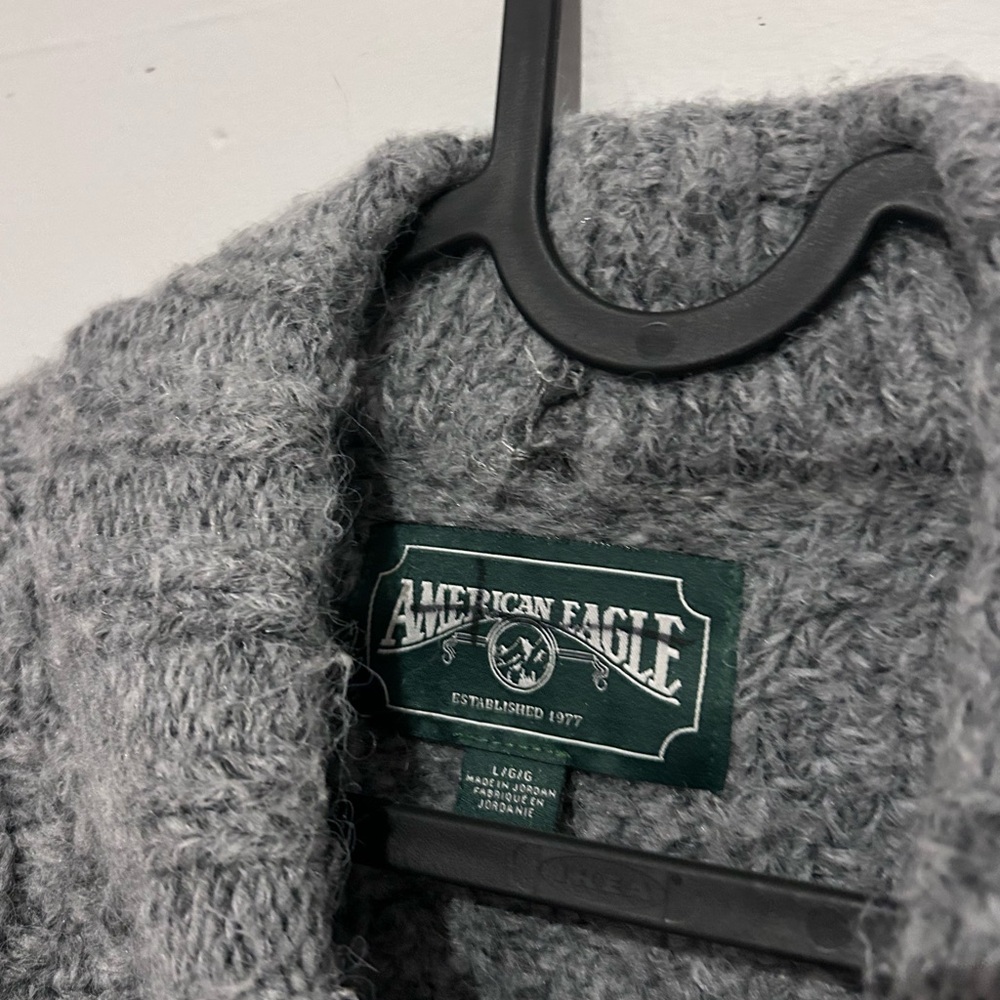 American Eagle Outfitters Gray Cable Knit Turtleneck Sweater - Picture 4 of 5